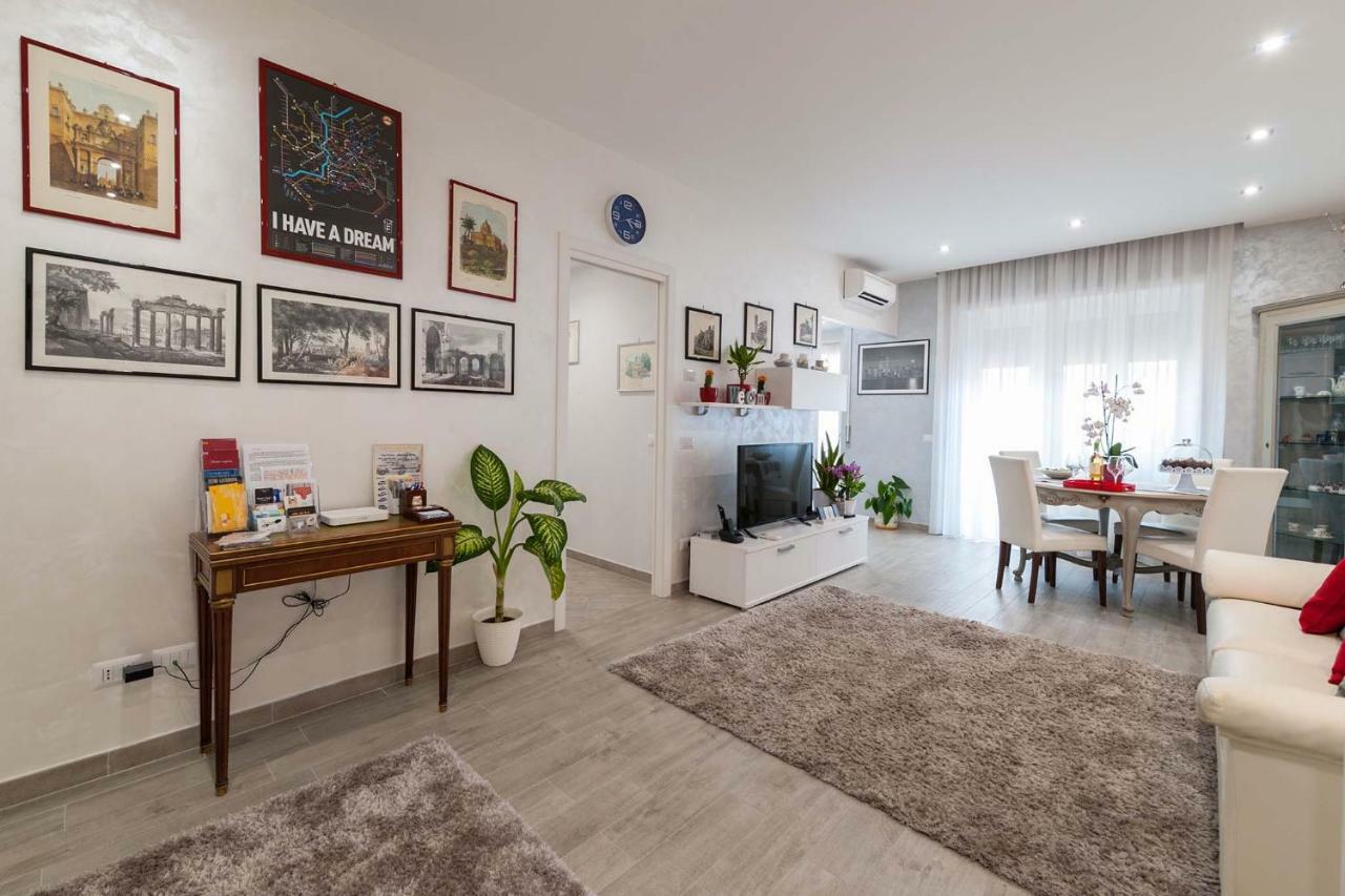 M&M House Apartment Rome Exterior photo